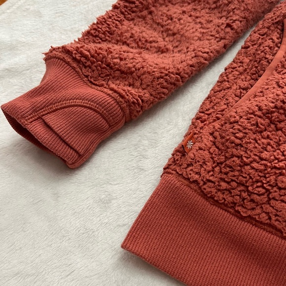 Athleta Girl Sz Lg 12 Orange/rust So Snug Sherpa pull on sweater kangaroo pocket - Picture 5 of 7